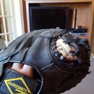 Glove smith catchers mitt